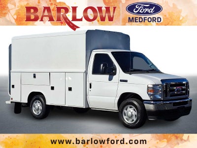 2023 Ford E-Series Cutaway E-350 SRW 138" WB